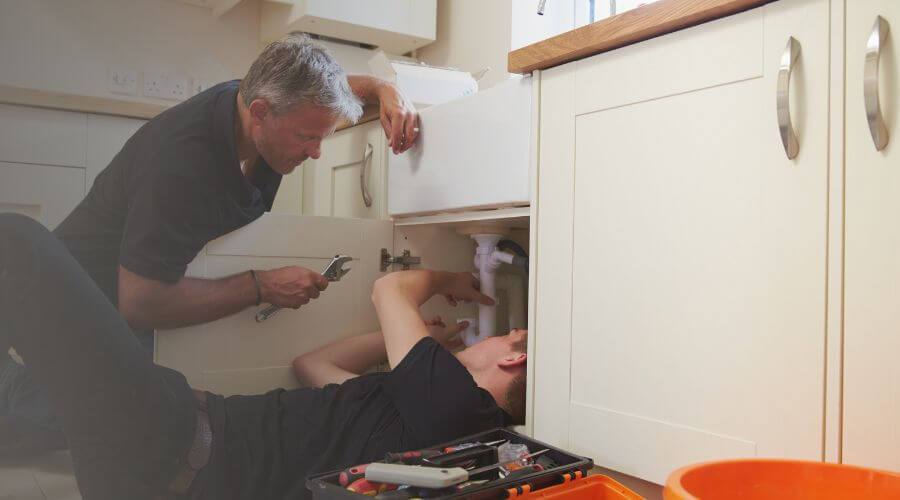 Expert burst pipe repair services in Mount Clemens, MI